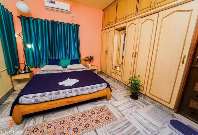 اتاق استاندارد, Zostel Mysore