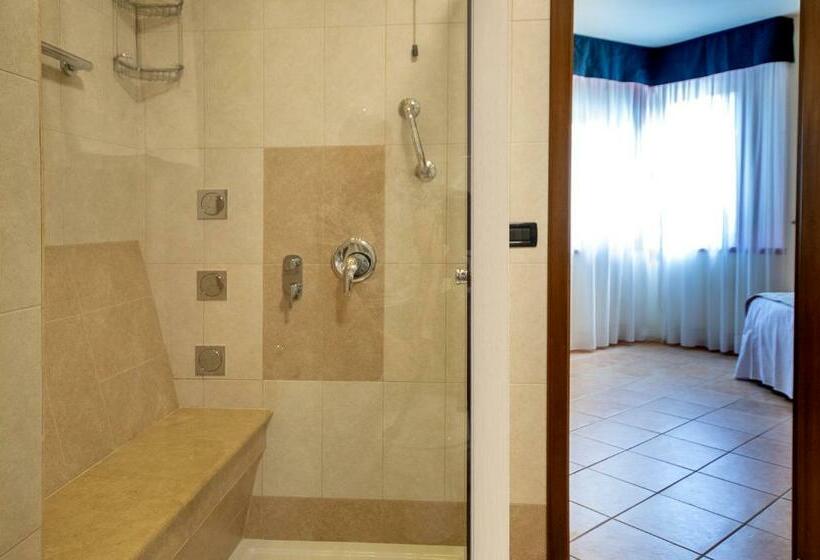 اتاق سوپریور یک تخته, Domus Grand