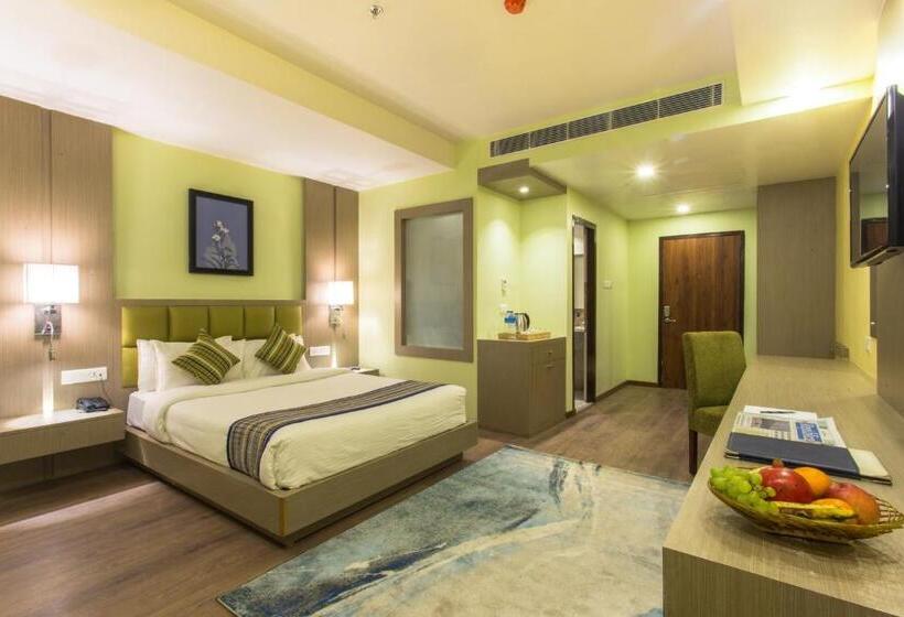 اتاق لوکس با چشم‌انداز استخر, Siddhartha, Nepalgunj