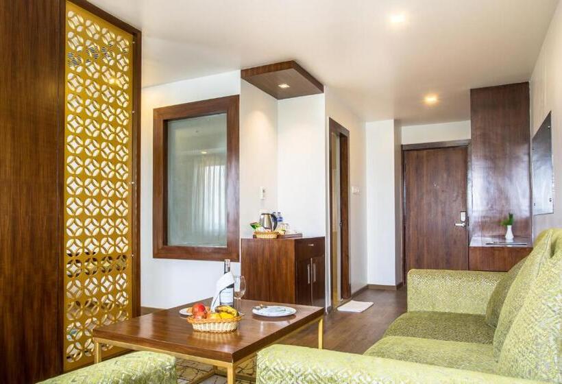 سوییت جونیور, Siddhartha, Nepalgunj