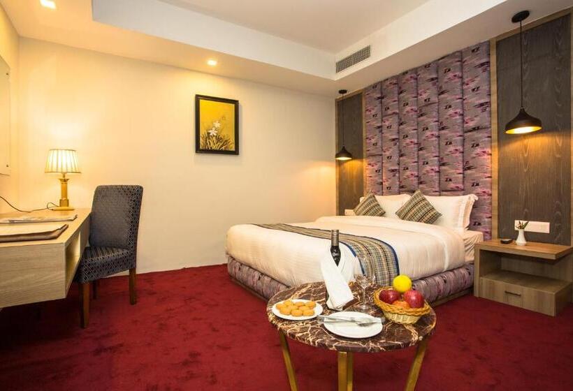 سوئیت با تخت بزرگ, Siddhartha, Nepalgunj