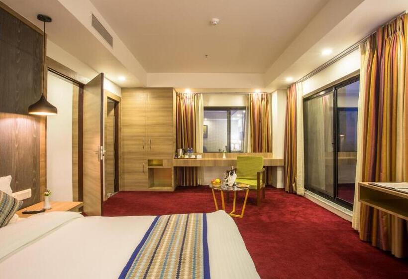 سوئیت با تخت بزرگ, Siddhartha, Nepalgunj