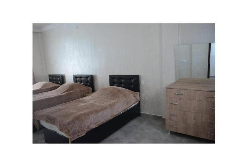 اتاق سه نفره دلوکس با چشم‌انداز دریا, Kvariati Beach Guesthouse Levaniko