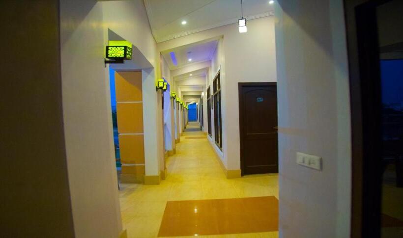 اتاق لوکس, La Bellevue