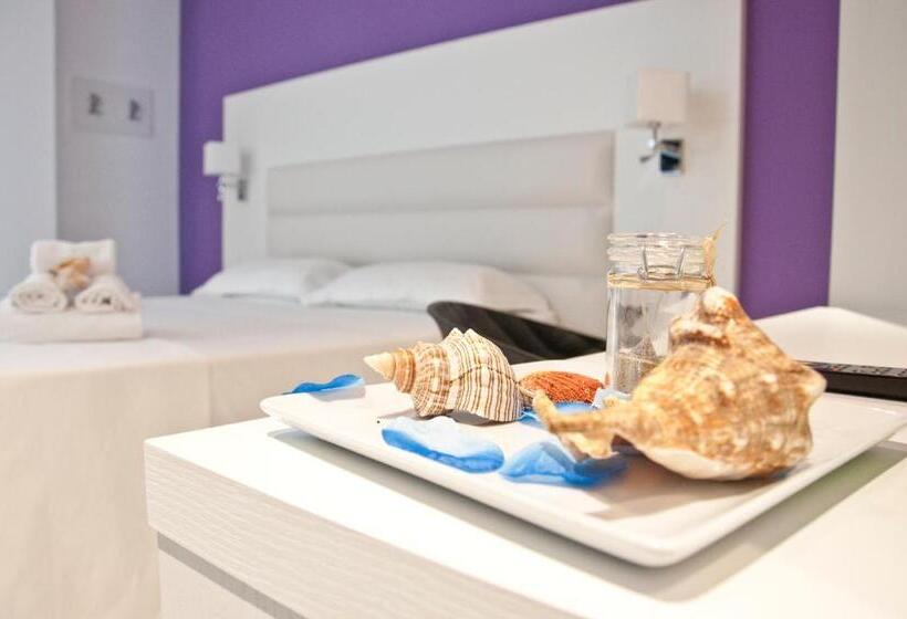 اتاق لوکس با چشم‌انداز دریا, Ambruosi Village Resort & Spa