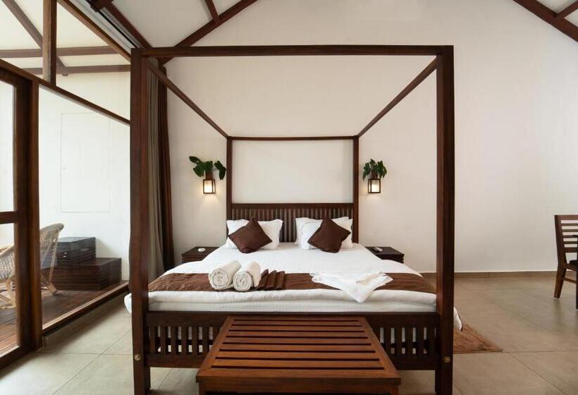 ویلای یک اتاق خوابه با استخر شنا, Coffee And Pepper Plantation Homestay