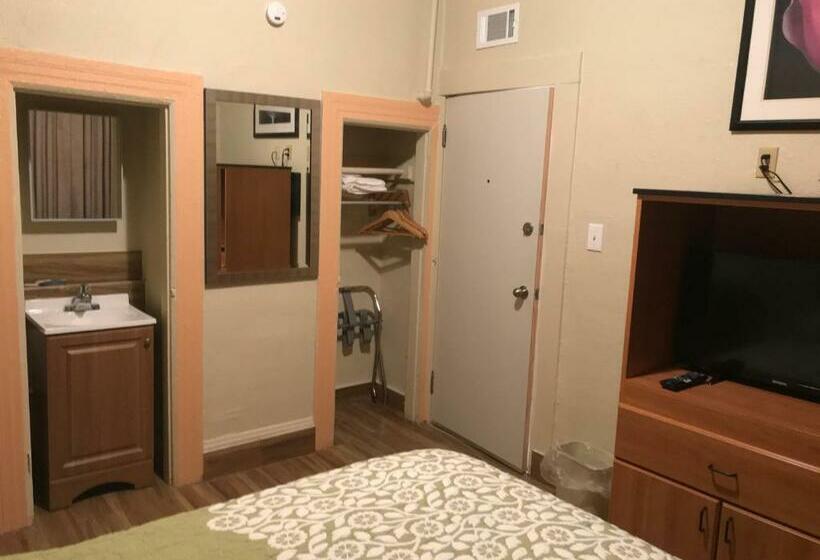 اتاق استاندارد با سرویس بهداشتی مشترک, Boston