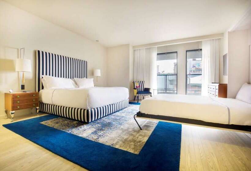استودیوی استاندارد, Monsieur Jean   Hôtel Particulier