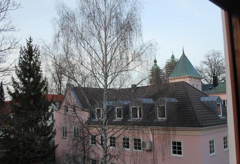 اتاق استاندارد یک نفره, Gästehaus Chaplin