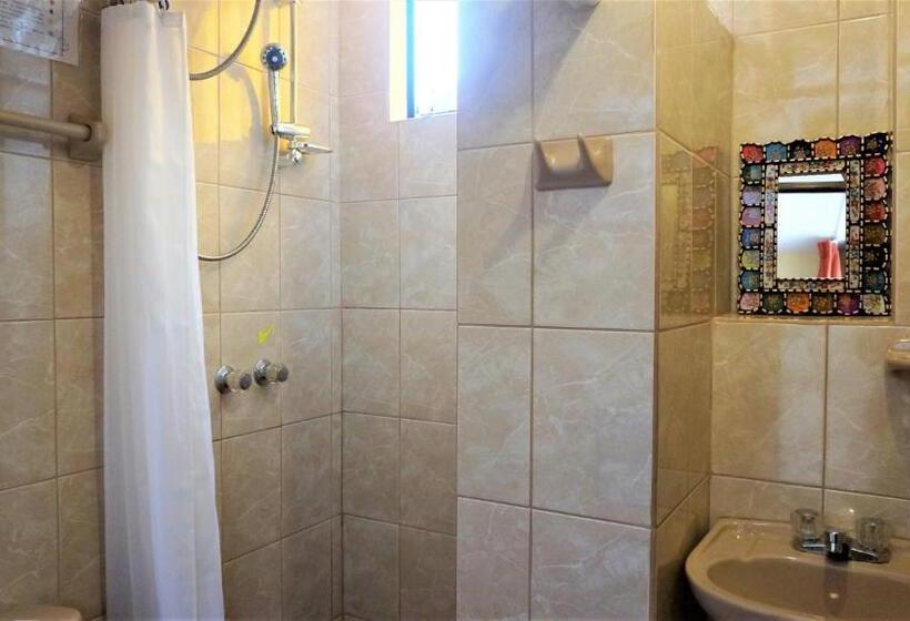 اتاق خانوادگی, Eco Aventura Hostel Cusco