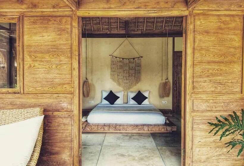 سوییت با چشم‌انداز استخر, Green Escape Eco Resort