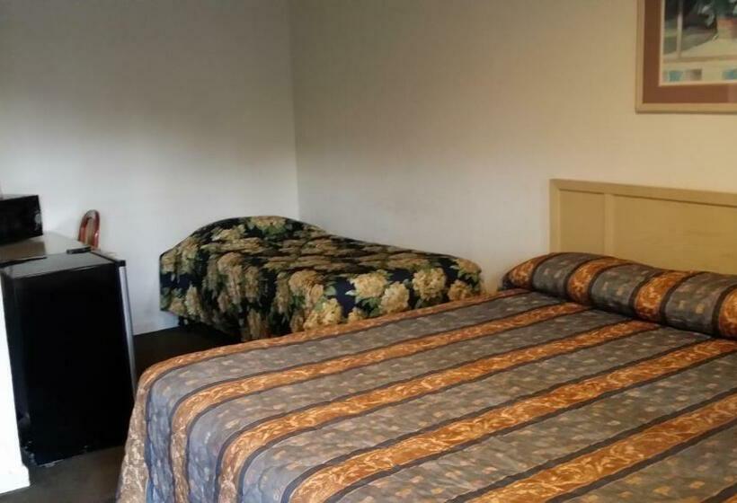 اتاق استاندارد با تخت بزرگ, Redwood Inn Willits
