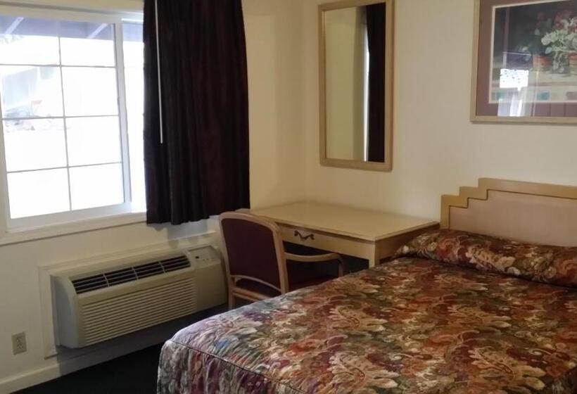 اتاق استاندارد با تخت دوبل, Redwood Inn Willits