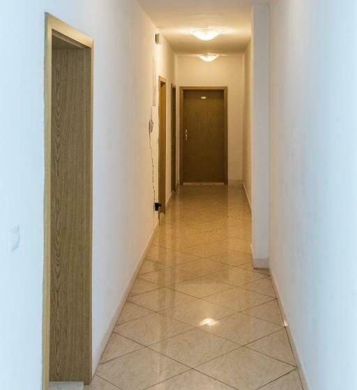 آپارتمان 1 خوابه با چشم‌انداز دریا, Villa Suzana