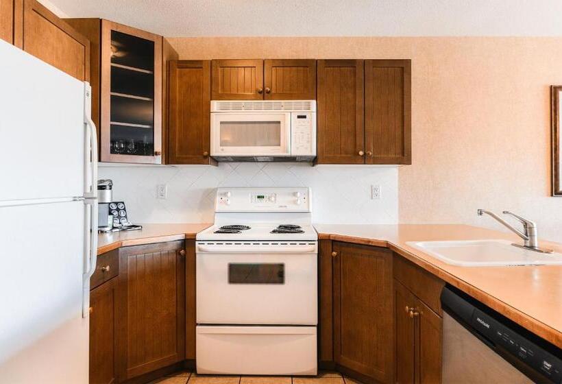سوییت, Mountain View Resort And Suites At Fairmont Hot Springs