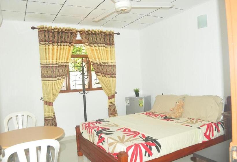 اتاق استاندارد, Nadee Villa 7