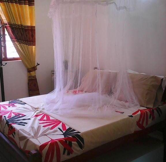 اتاق لوکس, Nadee Villa 7