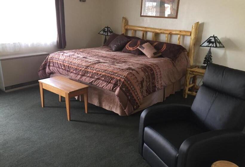 اتاق استاندارد با تخت بزرگ, Rocky Mountain Lodge