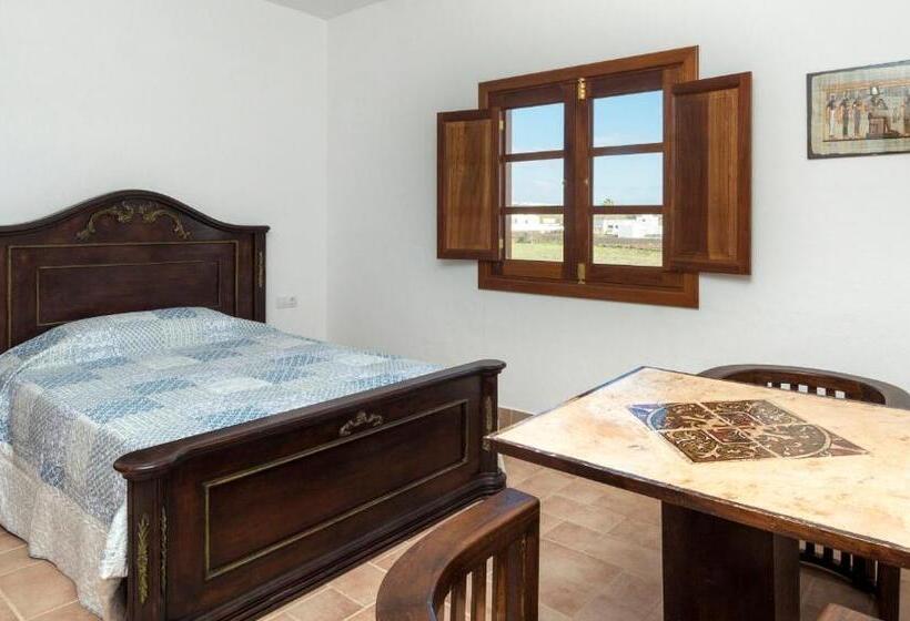 سوئیت جونیور با تراس, Finca Isolina Hotel Boutique   Adults Recommended