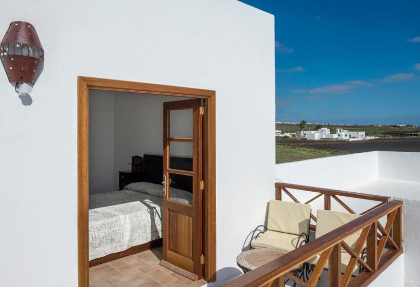 سوئیت جونیور با تراس, Finca Isolina Hotel Boutique   Adults Recommended