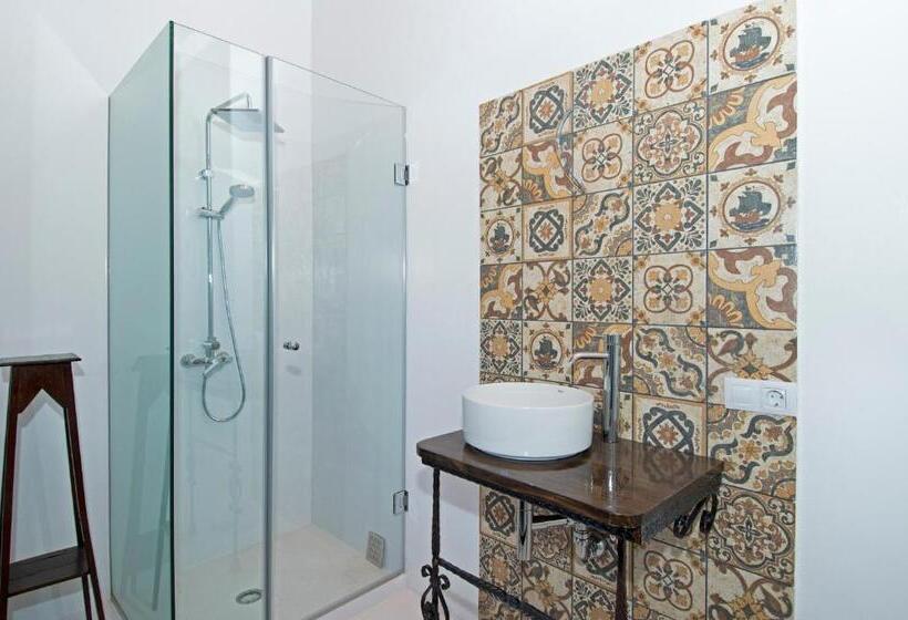 اتاق استاندارد با تخت بزرگ, Finca Isolina Hotel Boutique   Adults Recommended