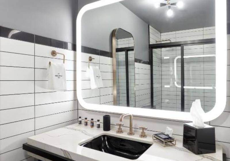 اتاق استاندارد, The Chicago Hotel Collection Wrigleyville