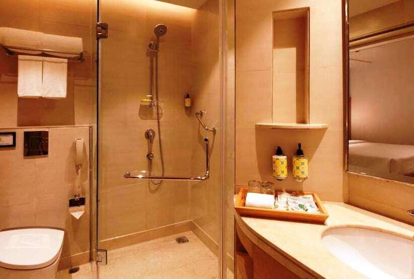 اتاق لوکس, Lemon Tree Hotel Lucknow