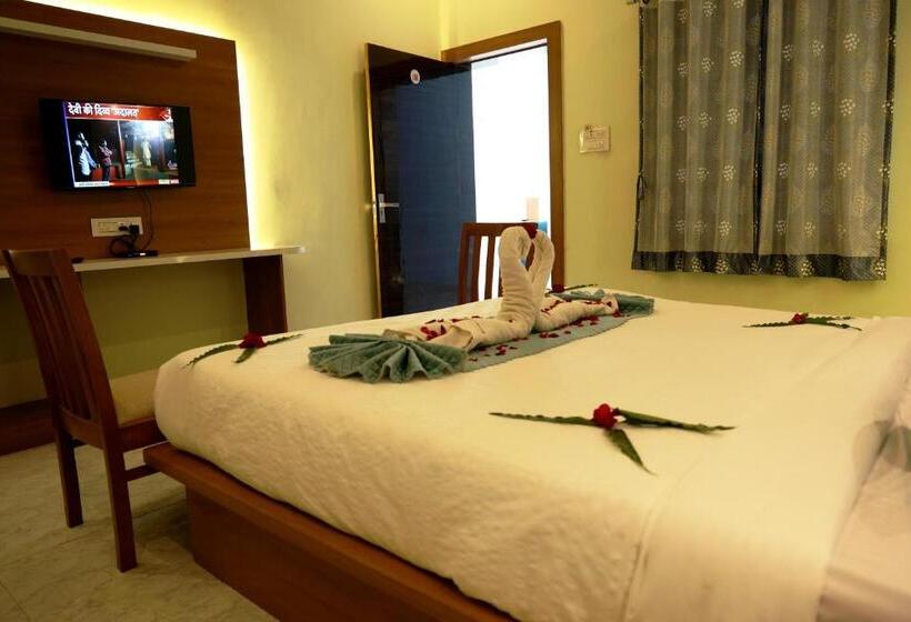 اتاق لوکس, Parvat Valley Resort