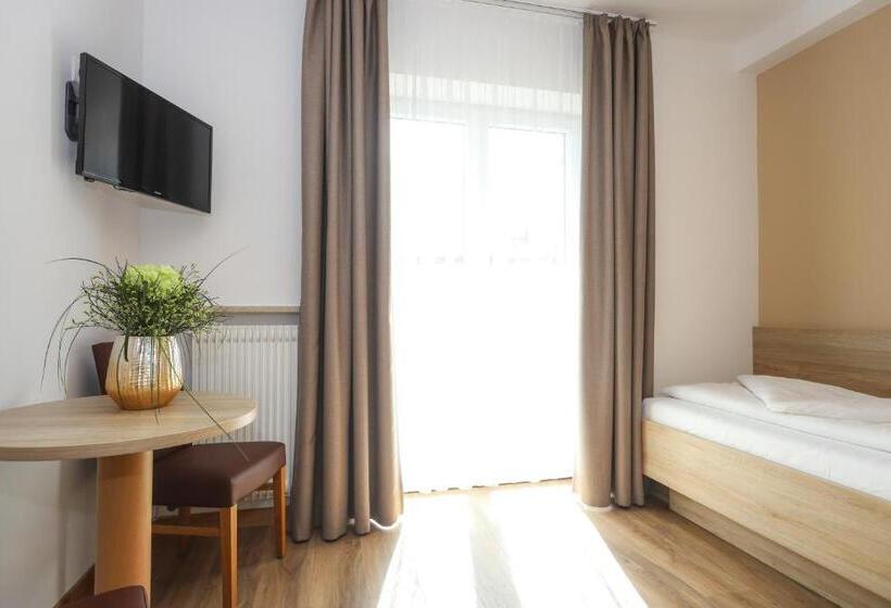 اتاق استاندارد یک نفره, Lingers Suites & Residence