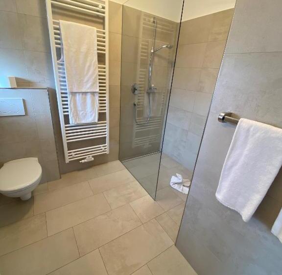 اتاق استاندارد, Lingers Suites & Residence