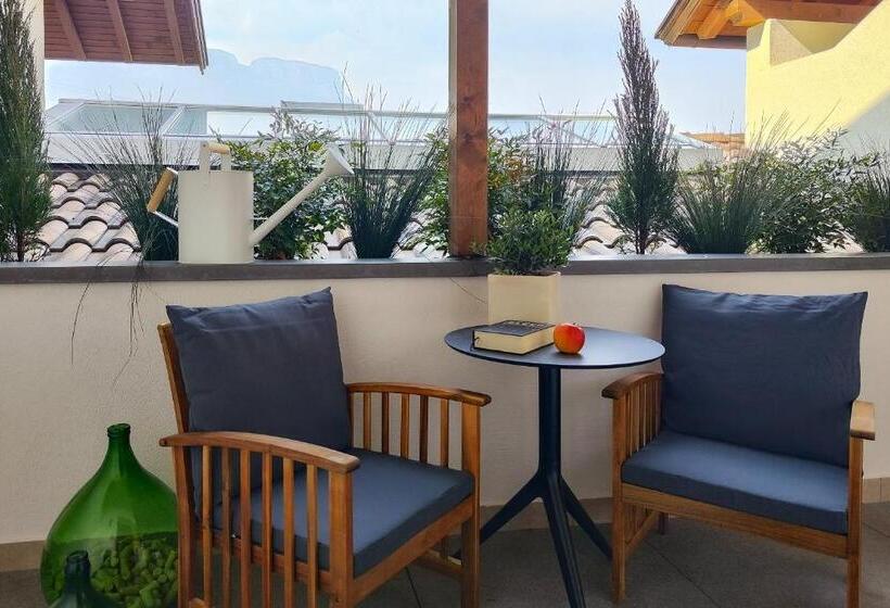 آپارتمان لوکس 1 خوابه, Lingers Suites & Residence