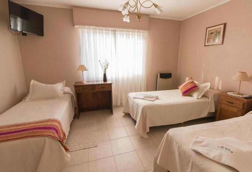 اتاق کلاسیک سه تخته, Hosteria La Casa De Ketty