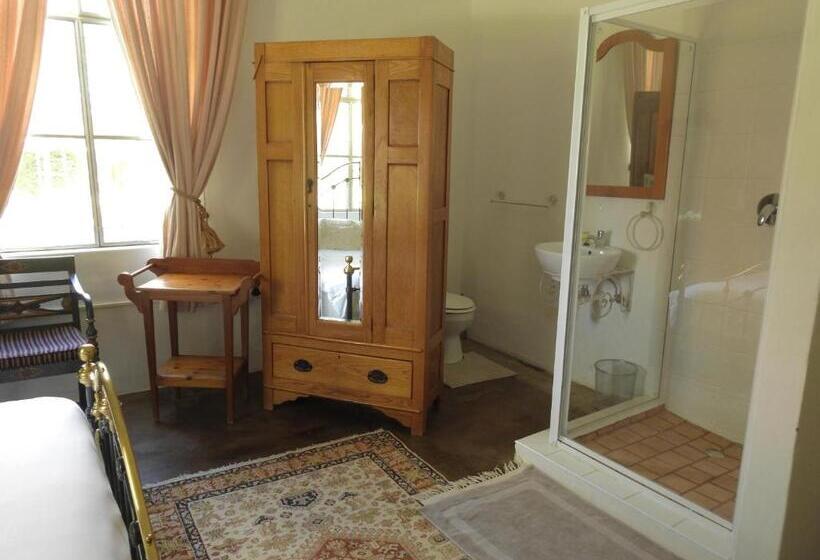 اتاق استاندارد با چشم‌انداز باغ, Hh 820 Accomodation