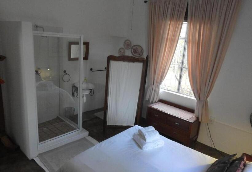 اتاق استاندارد با چشم‌انداز باغ, Hh 820 Accomodation