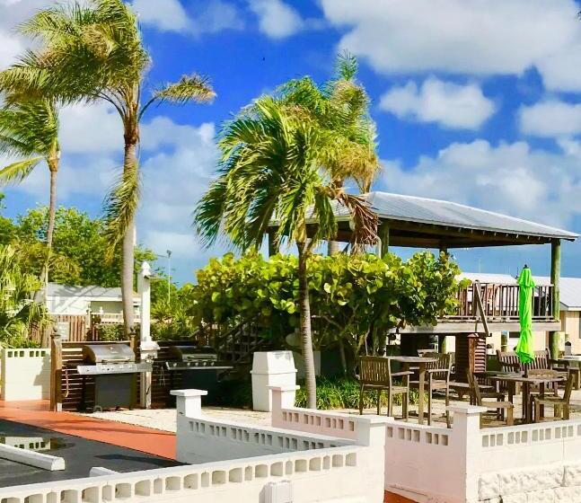 اتاق استاندارد اینتریور, Harborside Motel & Marina