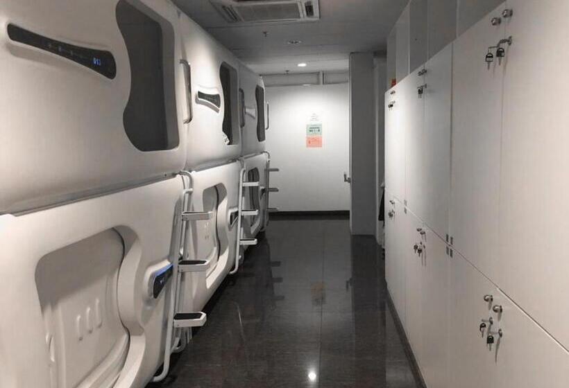 تختخواب در اتاق مشترک, Jk Capsule Hostel
