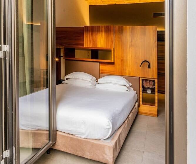 سوییت جونیور, Gasometer Urban Suites