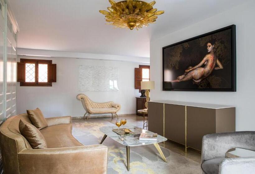 سوییت سوپریور, Palacio Can Marques