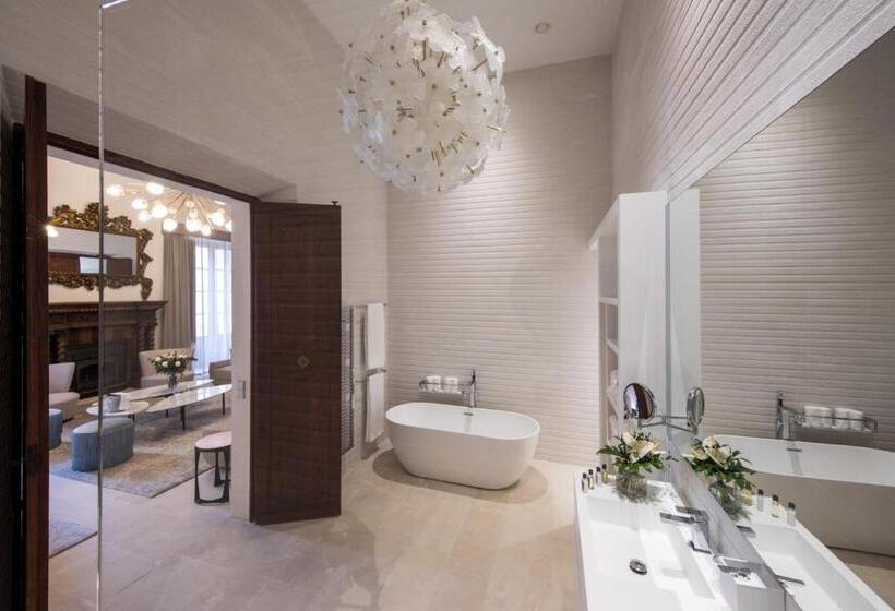 سوییت لوکس, Palacio Can Marques