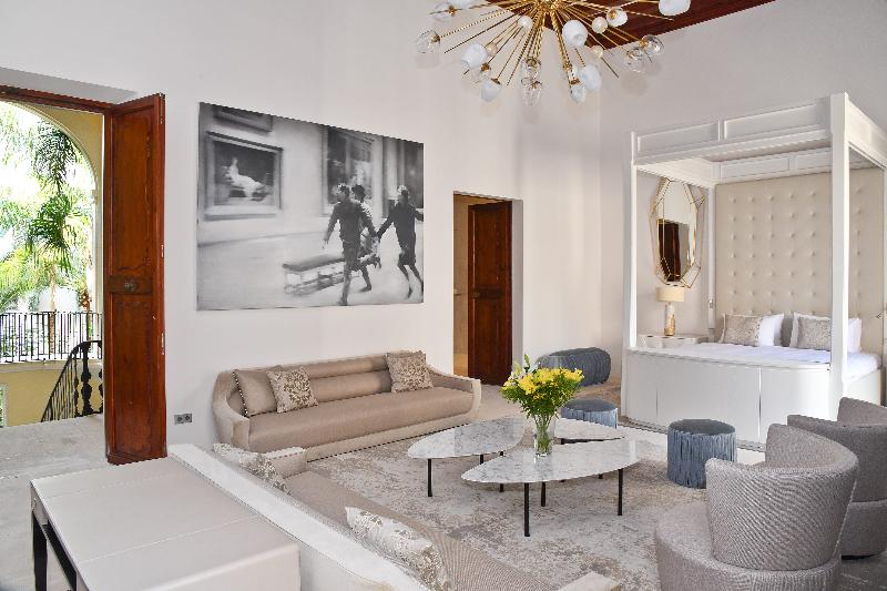 سوییت لوکس, Palacio Can Marques