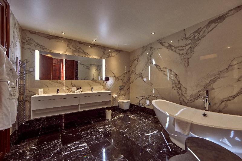 سوییت جونیور لوکس, Palacio Can Marques