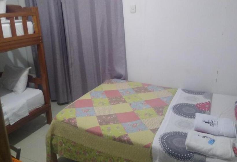 اتاق خانوادگی, Bachíg Hospedaje