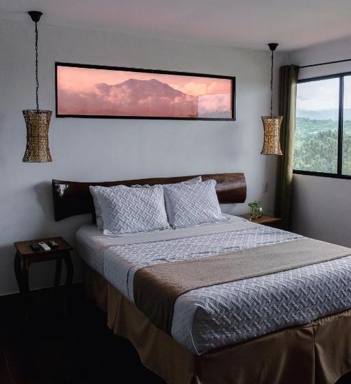 Deluxe Room Mountain View, Juayua