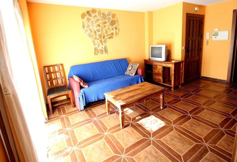 2 Bedrooms Apartment Mountain View, El Rincon De Piedra