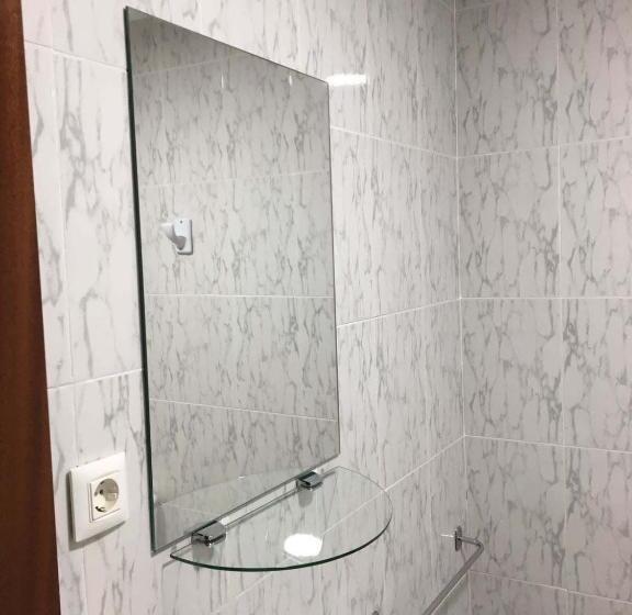 اتاق سوپریور, Hostal La Zarza
