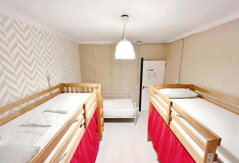 تختخواب در اتاق مشترک, Tenerife Experience Hostel