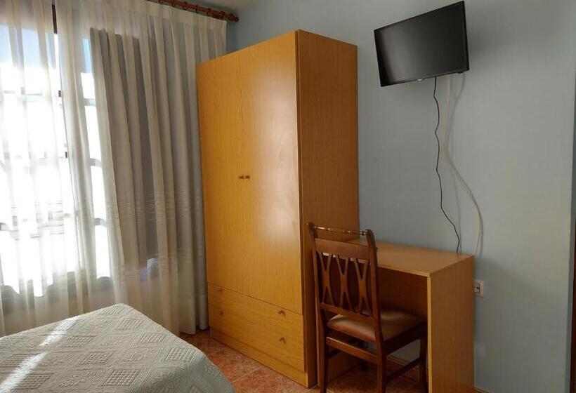 اتاق استاندارد, Hostal Castilla