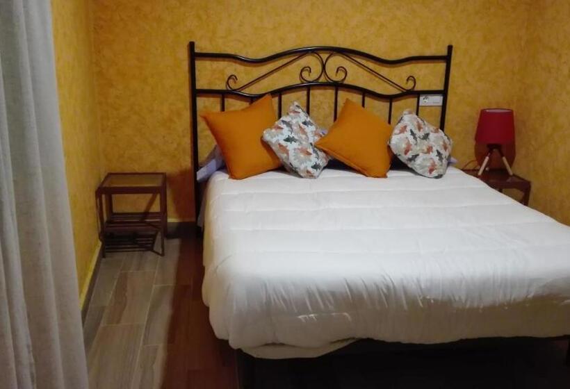 اتاق استاندارد, Hostal La Aldaba