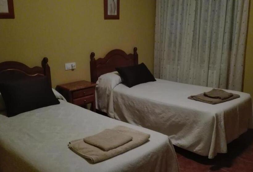 اتاق استاندارد, Hostal La Aldaba