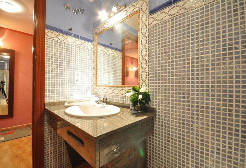 스탠다드 스튜디오 측면 바다 전망, Unique Hotel Apartments